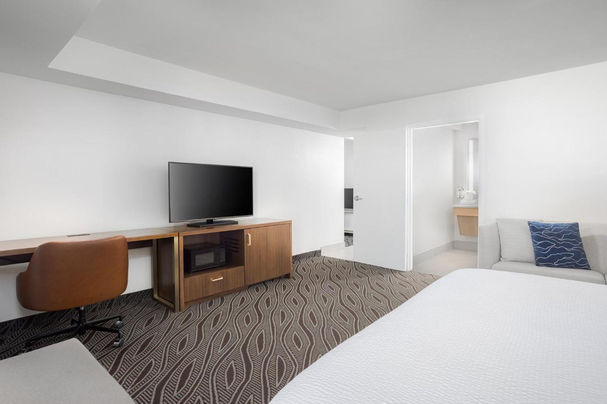 Holiday Inn Resort Oceanfront At Surfside Beach By Ihg Екстер'єр фото