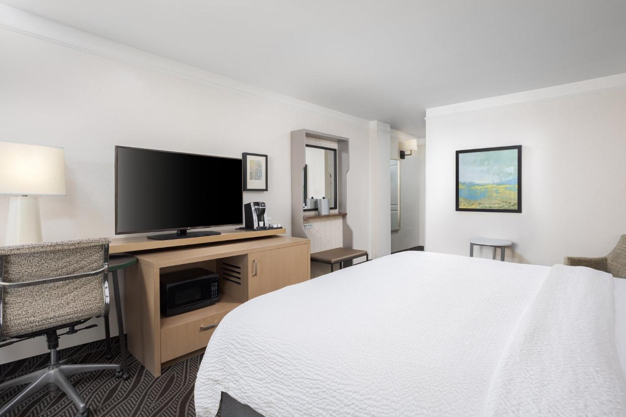 Holiday Inn Resort Oceanfront At Surfside Beach By Ihg Екстер'єр фото